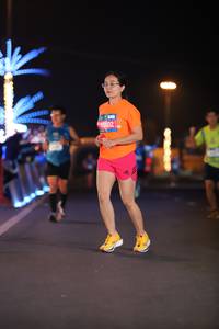 BIB: 402
                            <button type="button" onclick="openModal(20746308)" class="btn btn-primary btn-sm float-right btn-popup" data-toggle="modal" data-target=".modal-high-quality">
                        <i class="fas fa-shopping-cart"></i> Add to Cart
                    </button>
                                            <button type="button" onclick="isThisMe(20746308, true)" class="btn btn-success btn-sm float-right btn-popup btn-isme hidden" data-toggle="tooltip" data-placement="bottom" title="นี่คือรูปของคุณใช่ไหม คลิกที่นี่เพื่อเอาเข้าอัลบั้ม">
                        <i class="fas fa-plus"></i> Add to album
                    </button>
                    <button type="button" onclick="isThisMe(20746308, false)" class="btn btn-warning btn-sm float-right btn-popup btn-isnotme hidden">
                        <i class="fas fa-ban"></i> Remove from album
                    </button>